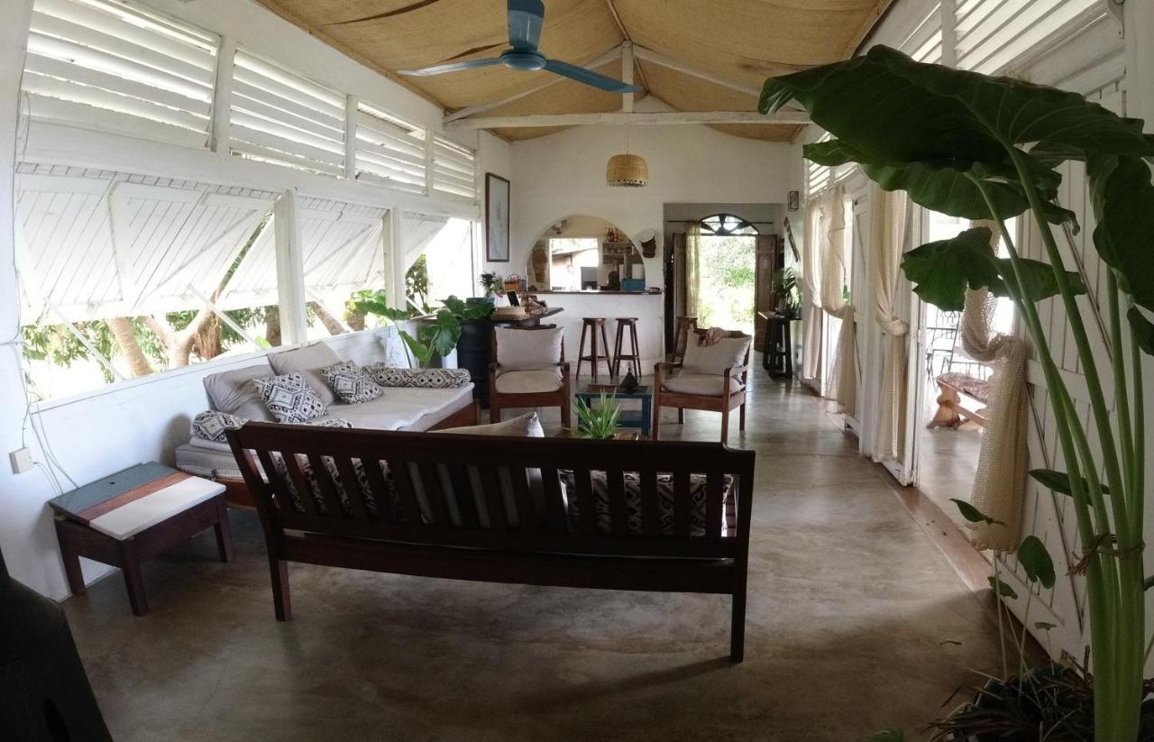 Corto Novo Maison D'Hotes-Camping Nosy-Be Exterior foto